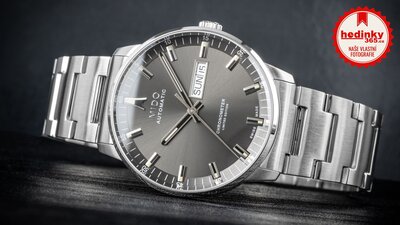 Mido Commander Automatic COSC Chronometer M021.431.11.061.02 Limited Edition