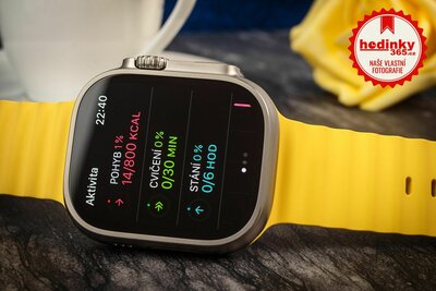 Apple Watch Ultra GPS + Cellular, 49mm Titanium Case / Yellow Ocean Band