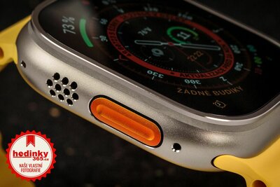 Apple Watch Ultra GPS + Cellular, 49mm Titanium Case / Yellow Ocean Band