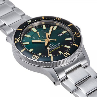 Orient Star Sports Diver´s Automatic RE-AU0307E00B (+ náhradní řemínek)