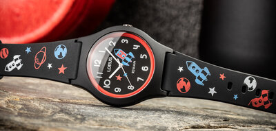 Lorus RRX43HX9 (motiv vesmír)