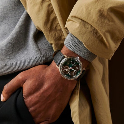 Accutron Spaceview 2020 2ES6A005