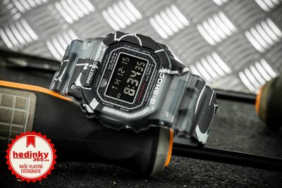 Casio G-Shock Original DW-5000SS-1ER "Street Spirit"