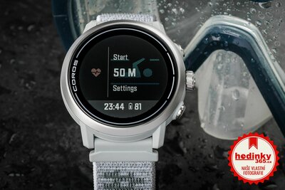 Coros Apex 2 Grey / Nylon Band