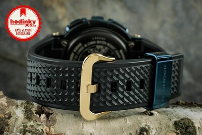 Casio G-Shock Original "Planet Earth" GM-110EARTH-1AER