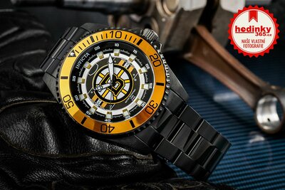 Invicta NHL Quartz 47mm 42238 Boston Bruins