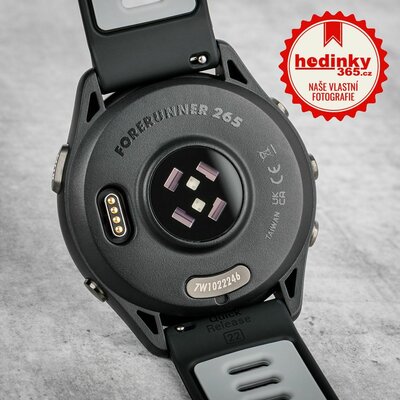 Garmin Forerunner 265 Black / Powder Gray (II. Jakost)