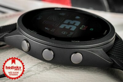 Garmin Forerunner 265 Black / Powder Gray (II. Jakost)