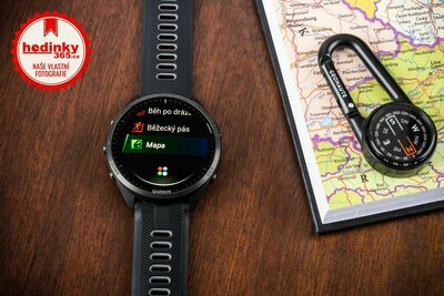 Garmin Forerunner 965 Black / Powder Gray (II. Jakost)