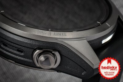 Garmin Epix Pro (Gen 2) Sapphire 42mm Carbon Gray DLC Titanium / Black Silicone Band (rozbalené)