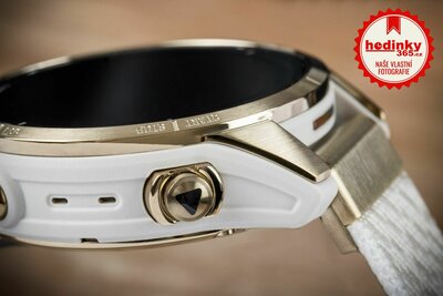 Garmin Epix Pro (Gen 2) Sapphire 42mm Soft Gold / Cream Nylon Band (Premium) (+ náhradní řemínek)