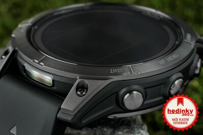 Garmin Fenix 7 Pro Sapphire Solar Gray DLC Titanium / Black Silicone Band