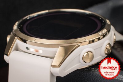 Garmin Fenix 7S Pro Sapphire Solar Soft Gold / Light Sand Silicone Band