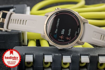 Garmin Fenix 7S PRO Sapphire Solar Soft Gold / Limestone Leather Band (Premium) (+ náhradní řemínek)