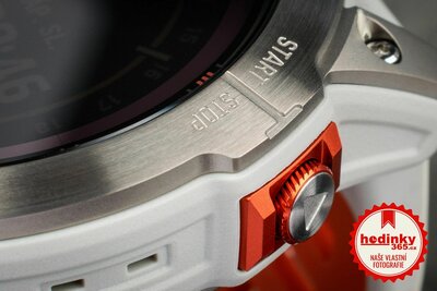 Garmin Fenix 7X PRO Sapphire Solar Silver Titanium / Orange Silicone Band