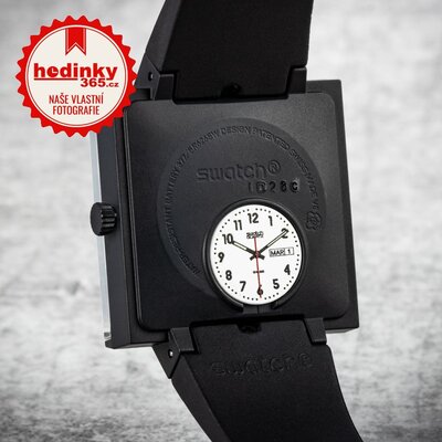 Swatch What If...Black? SO34B700