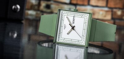 Swatch What If...Green? SO34G700