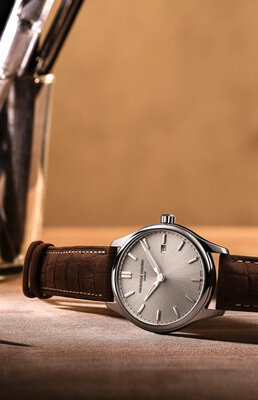 Frederique Constant Classics Quartz FC-220SS5B6