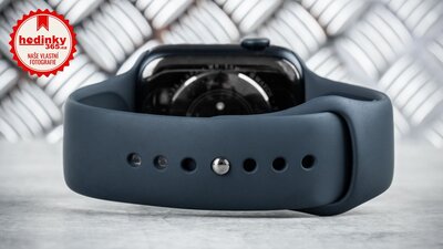 Apple Watch Series 9 GPS 45mm Midnight Aluminium Case / Midnight Sport Band - M/L