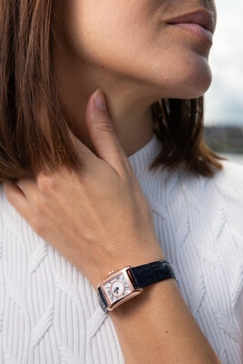 Frederique Constant Classics Carrée Ladies Quartz FC-200MCDC14