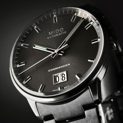 Mido Commander Automatic Big Date M021.626.33.061.00