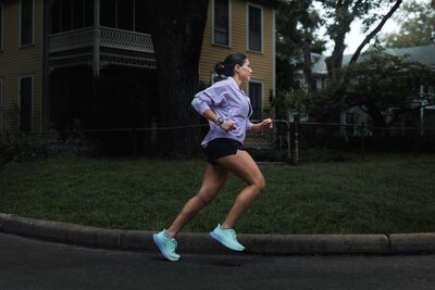 Garmin Forerunner 165 Music, Mist Gray/Whitestone