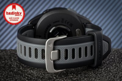 Garmin Forerunner 165, Black/Slate Gray (II. Jakost)