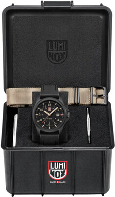 Luminox Land Atacama Field Urban XL.1970.SET (+ náhradní řemínek)