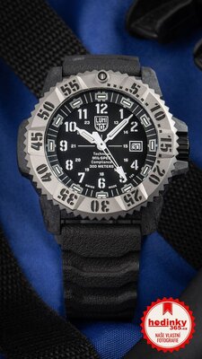 Luminox Mil Spec Inspired XL.3351.1.SET (+ náhradní řemínek)