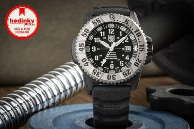 Luminox Mil Spec Inspired XL.3351.1.SET (+ náhradní řemínek)