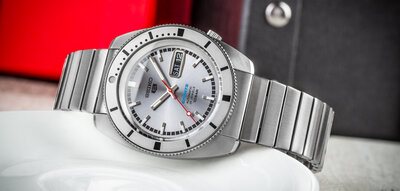 Seiko 5 Sports Automatic SRPL03K1 Heritage Design Re-creation Limited Edition (+ náhradní řemínek)