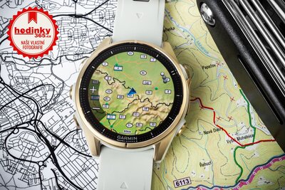 Garmin Fenix 8 AMOLED 43 mm, Sapphire Soft Gold Stainless Steel Fog Gray (rozbalené)