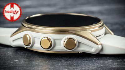 Garmin Fenix 8 AMOLED 43 mm, Sapphire Soft Gold Stainless Steel Fog Gray (II. Jakost)