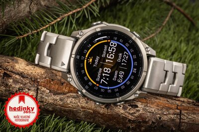 Garmin Fenix 8 AMOLED 47 mm, Exclusive Titanium Graphite Titanium Band (Premium) (+ náhradní řemínek)