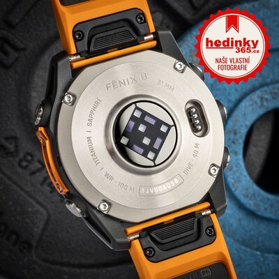 Garmin Fenix 8 AMOLED 51mm, Sapphire Titanium Graphite Spark Orange Band