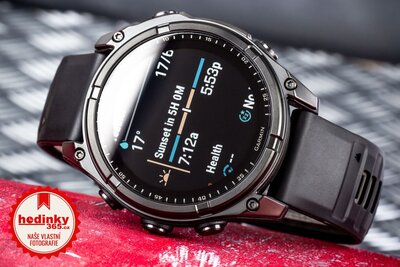 Garmin Fenix 8 SOLAR 47 mm, Sapphire Carbon Gray DLC Titanium Black