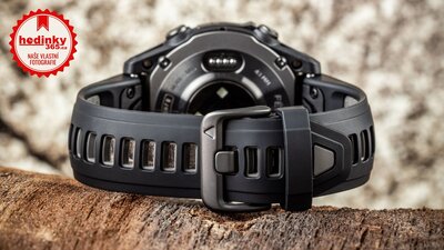 Garmin Fenix 8 AMOLED 43 mm, Sapphire Carbon Gray DLC Titanium Black