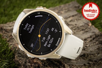 Garmin Fenix 8 AMOLED 43 mm, Sapphire Soft Gold Stainless Steel Fog Gray Limestone Leather Band (Premium) (+ náhradní řemínek)