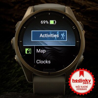 Garmin Fenix 8 AMOLED 43 mm, Sapphire Soft Gold Stainless Steel Fog Gray Limestone Leather Band (Premium) (+ náhradní řemínek)