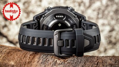 Garmin Fenix 8 AMOLED 43mm, Sapphire Carbon Gray DLC Titanium Black