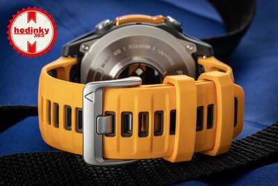 Garmin Fenix 8 AMOLED 47mm, Sapphire Titanium Graphite Spark Orange Band