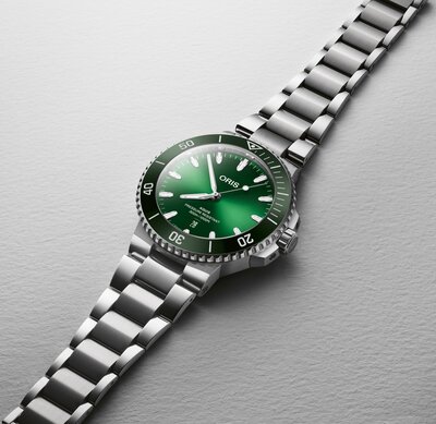 Oris Aquis Date Automatic 01 733 7789 4157-07 8 23 04PEB