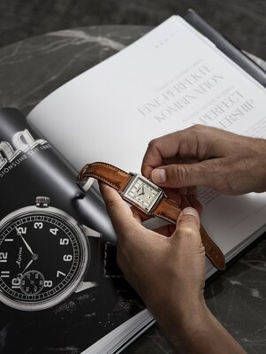 Alpina Alpiner Heritage Carrée Automatic 140 Years AL-530SAC3C6