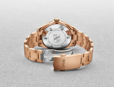 Oris Aquis Date Automatic 01 733 7771 3157-07 8 19 15