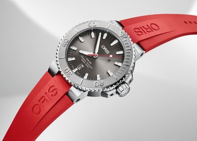 Oris Aquis Date Relief Automatic 01 733 7730 4153-07 4 24 66EB