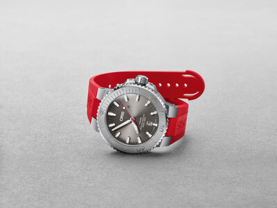 Oris Aquis Date Relief Automatic 01 733 7730 4153-07 4 24 66EB