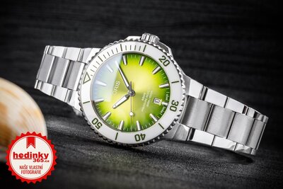 Oris Aquis Date Taste of Summer Automatic 01 733 7787 4137-07 8 22 04PEB