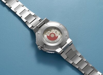 Oris Aquis Date Upcycle Automatic 01 733 7787 4150-07 8 23 04PEB