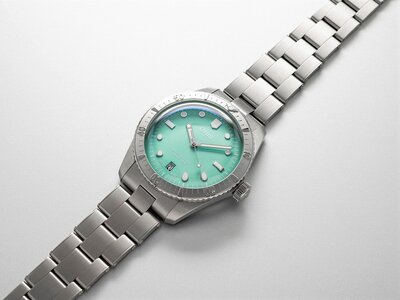 Oris Divers Sixty-Five Cotton Candy Automatic 01 733 7771 4057-07 8 19 18