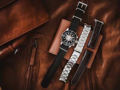 Rado Captain Cook Chronograph Automatic R32145158 (+ 2 náhradní řemínky)